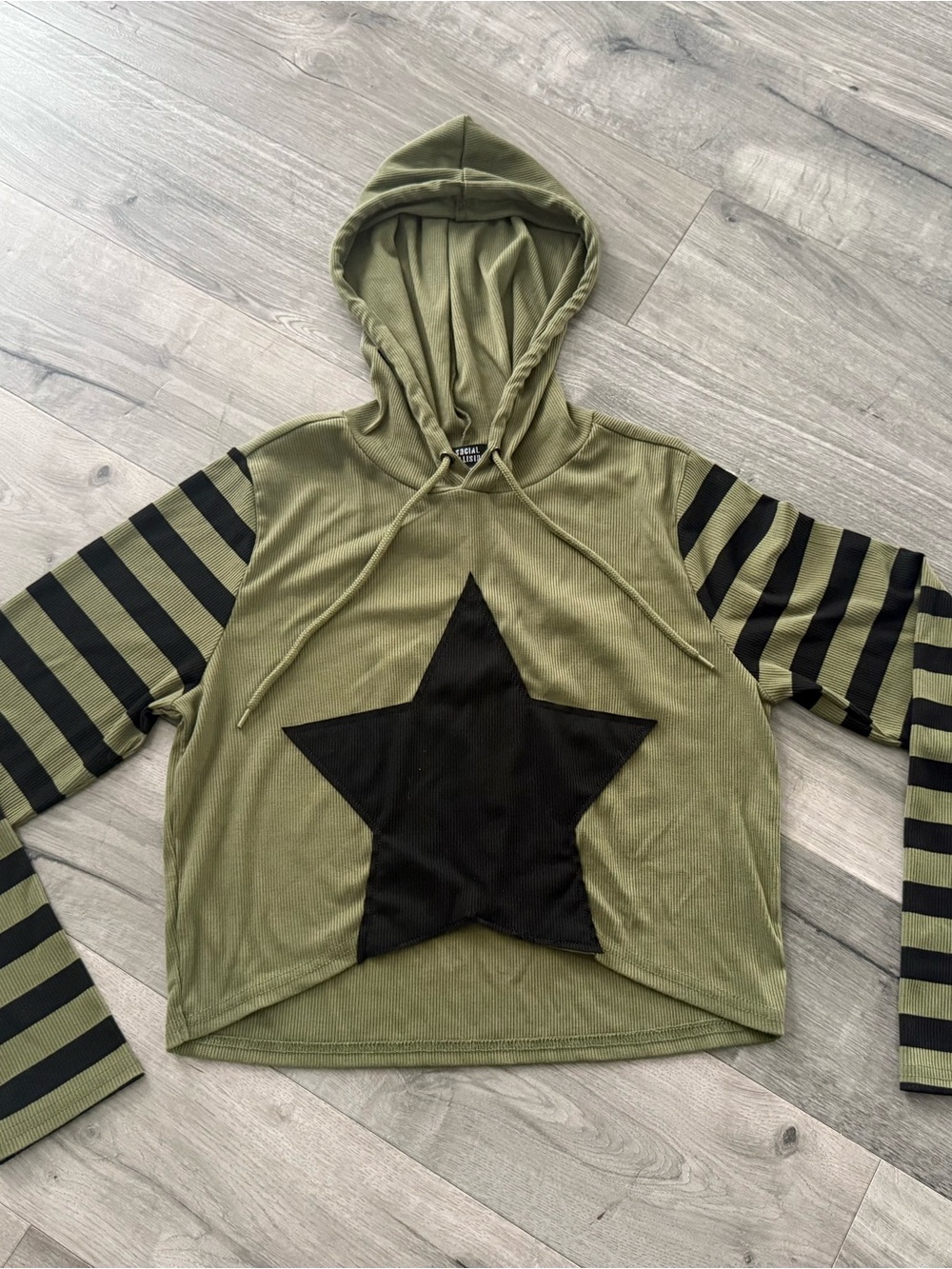 Social Collision Olive Green Hooded Sweatshirt with Front Star XL